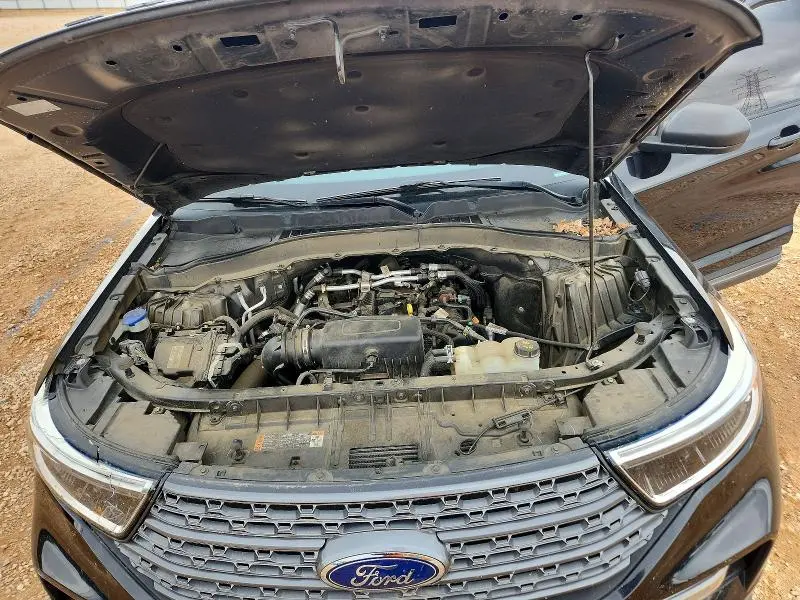 2021 FORD EXPLORER XLT  