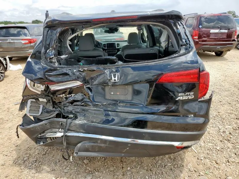 2017 HONDA PILOT ELITE  