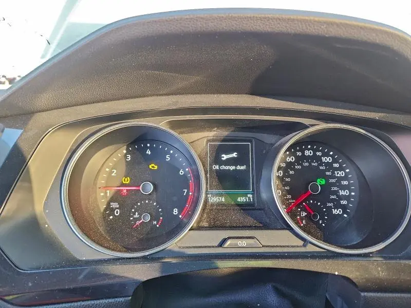 2018 VOLKSWAGEN TIGUAN SE  