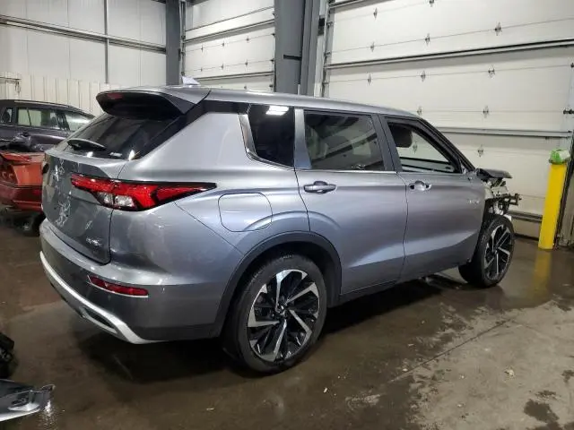 2024 MITSUBISHI OUTLANDER SE  