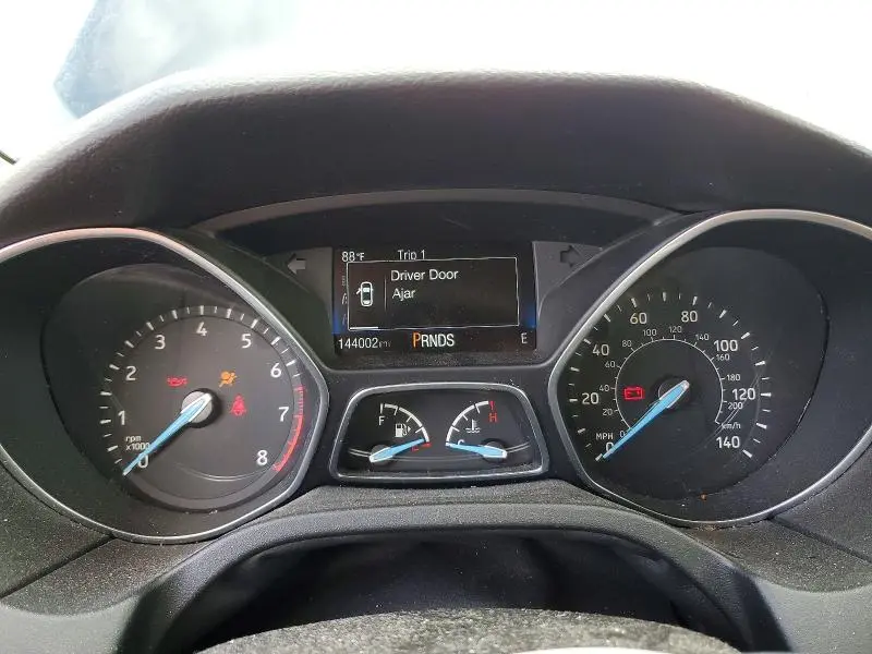 2016 FORD FOCUS SE  