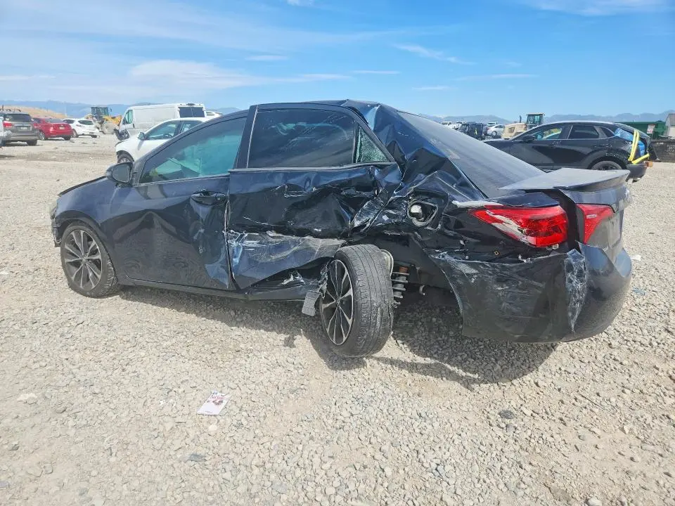 2018 TOYOTA COROLLA SE  