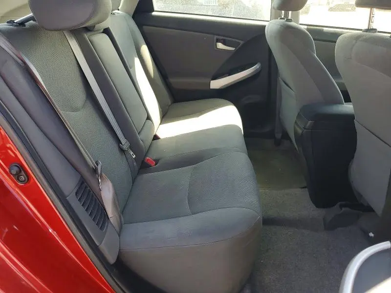 2013 TOYOTA PRIUS TWO  