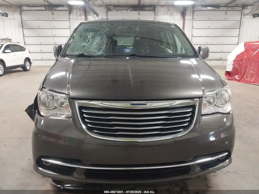 2016 CHRYSLER TOWN & COUNTRY TOURING