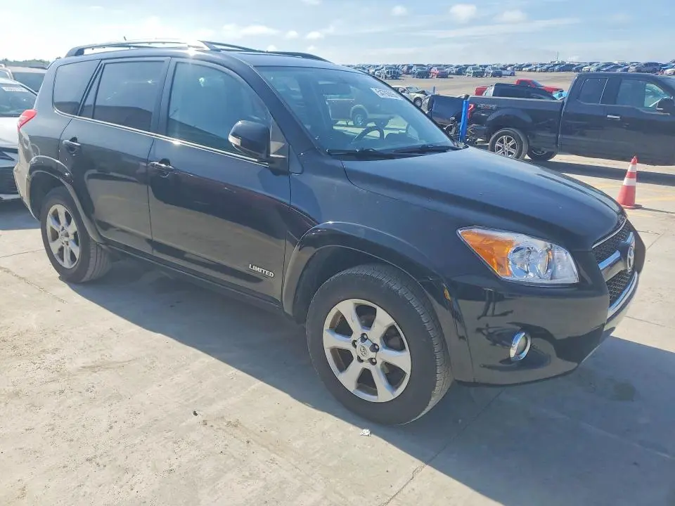 2011 TOYOTA RAV4 LIMITED  