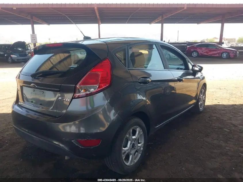 2015 FORD FIESTA SE