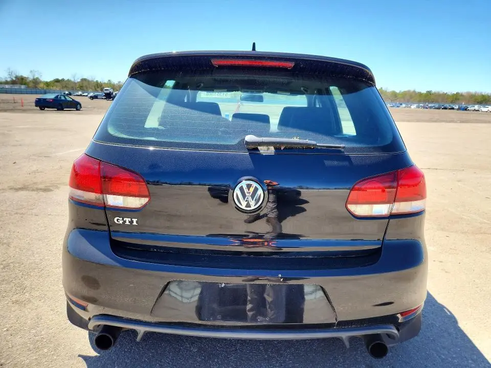 2012 VOLKSWAGEN GTI   