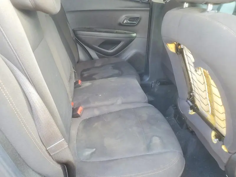 2021 CHEVROLET TRAX LS  