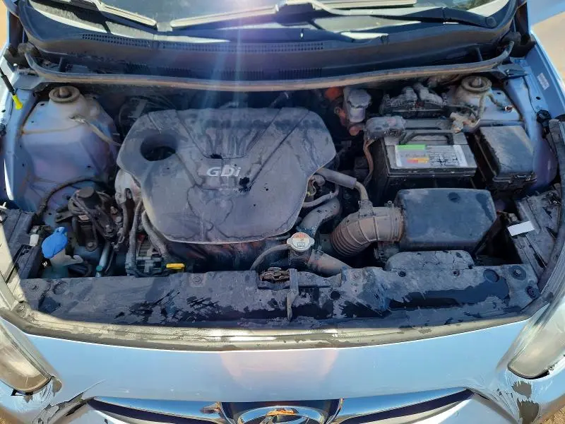 2013 HYUNDAI ACCENT GS  