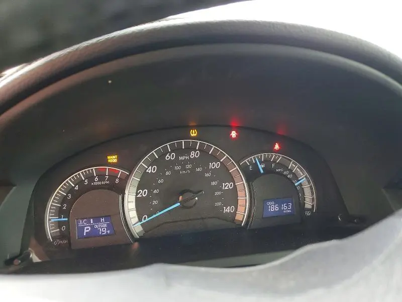 2012 TOYOTA CAMRY SE SPORT LIMITED EDITION  