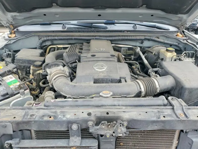 2014 NISSAN FRONTIER S  