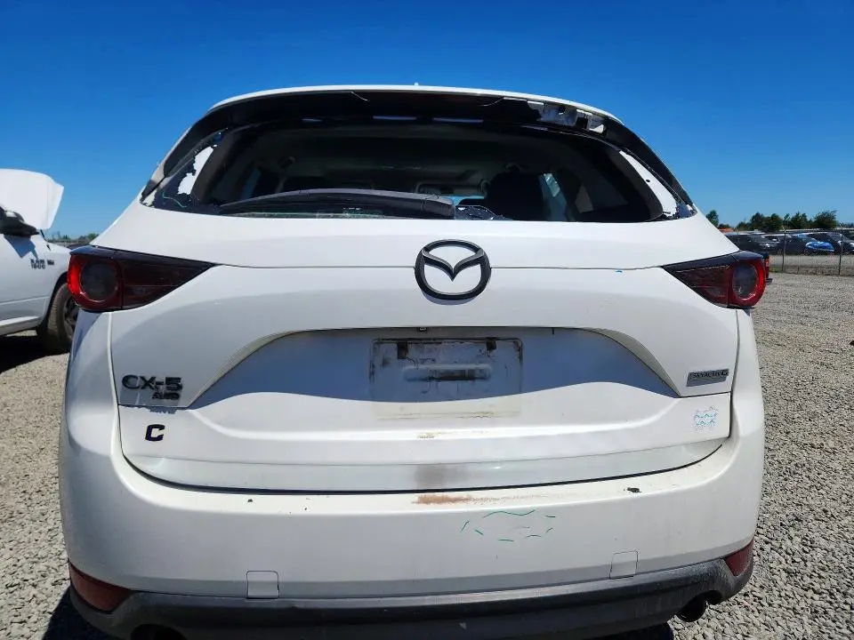 2020 MAZDA CX-5 TOURING  