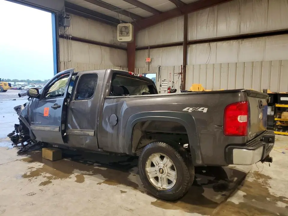 2010 CHEVROLET SILVERADO K1500 LT  