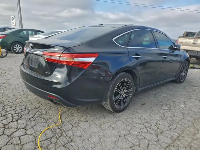 2015 TOYOTA AVALON XLE  