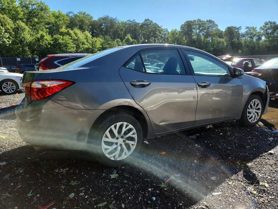 2017 TOYOTA COROLLA LE  