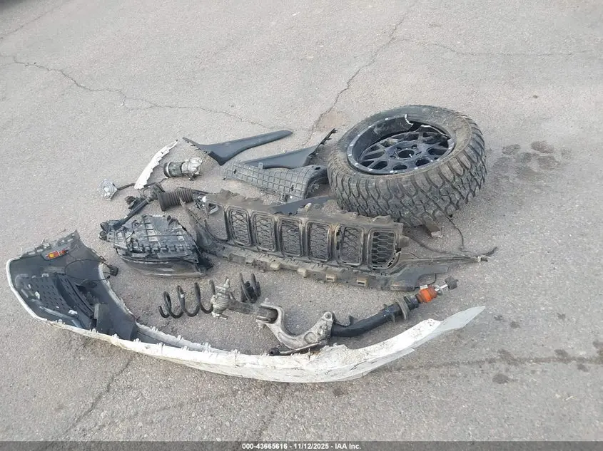 2023 JEEP GRAND CHEROKEE ALTITUDE 4X4