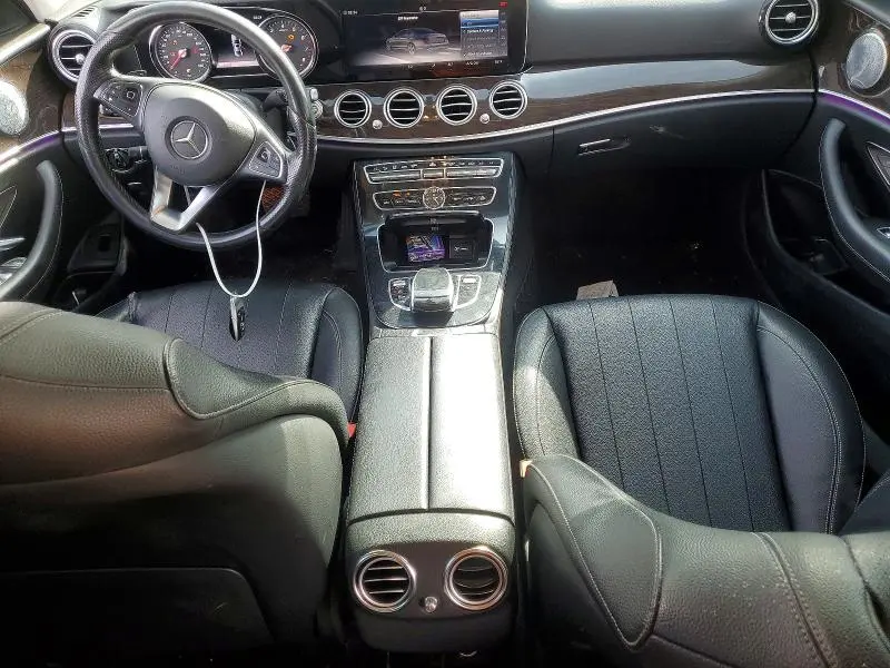 2018 MERCEDES-BENZ E 300  