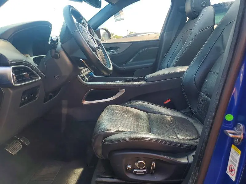 2018 JAGUAR F-PACE S  