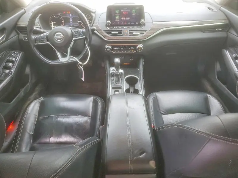 2020 NISSAN ALTIMA SL  
