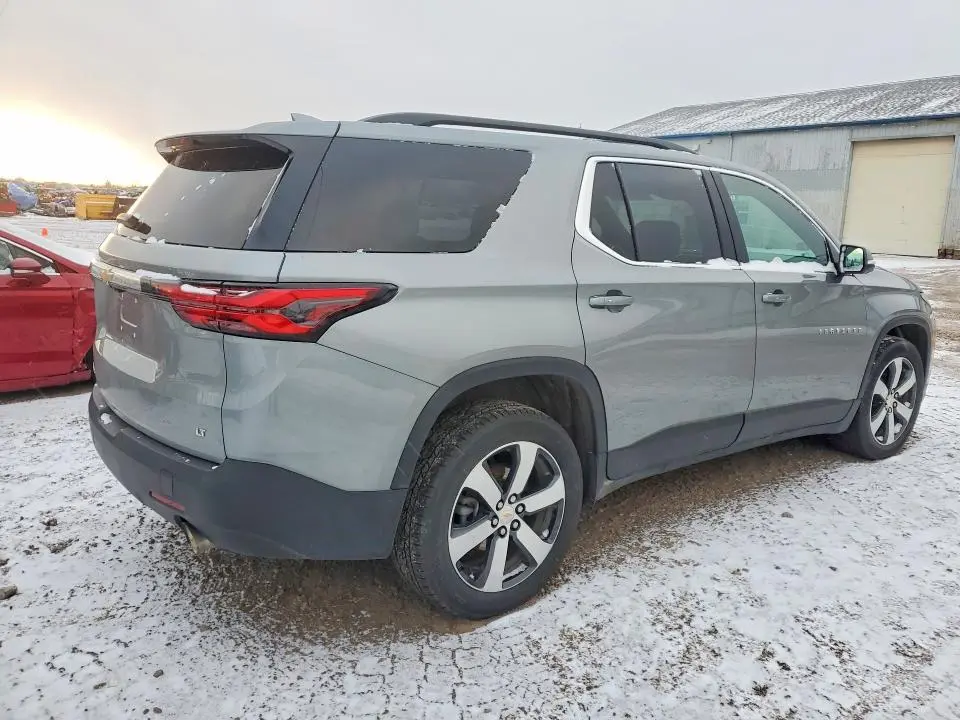 2023 CHEVROLET TRAVERSE LT  