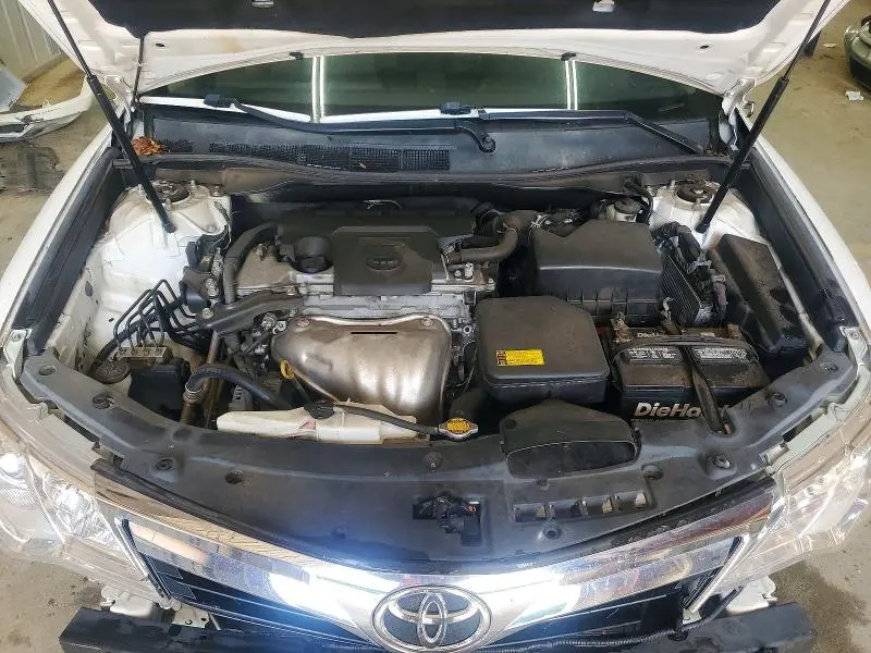2013 TOYOTA CAMRY LE  