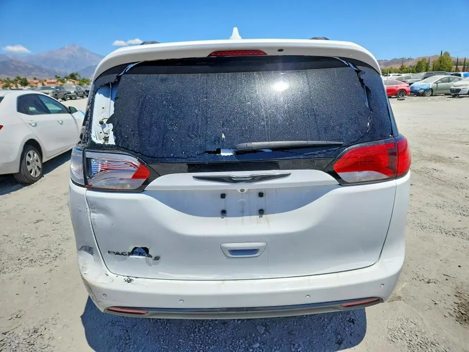 2018 CHRYSLER PACIFICA TOURING L  