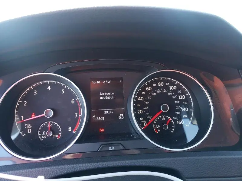 2018 VOLKSWAGEN GOLF S  