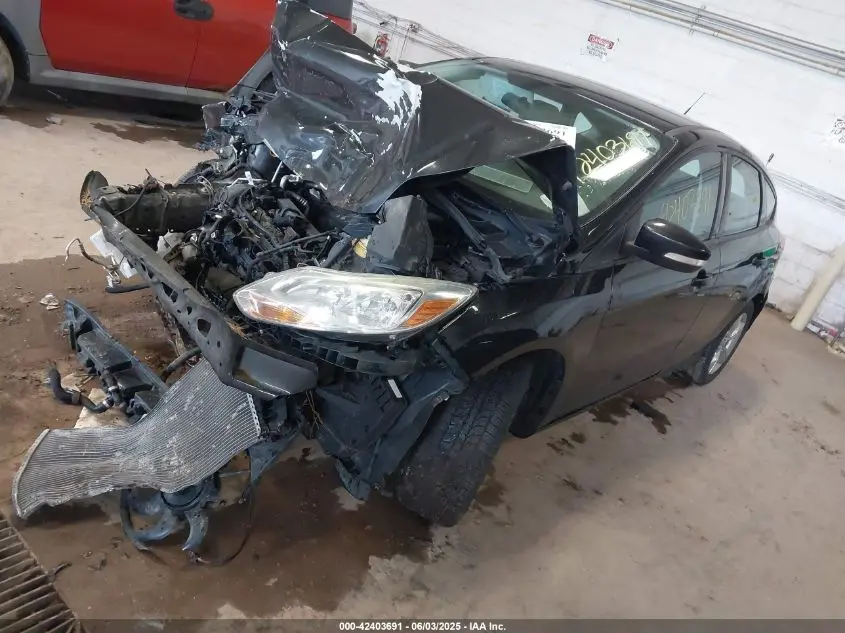 2014 FORD FOCUS SE