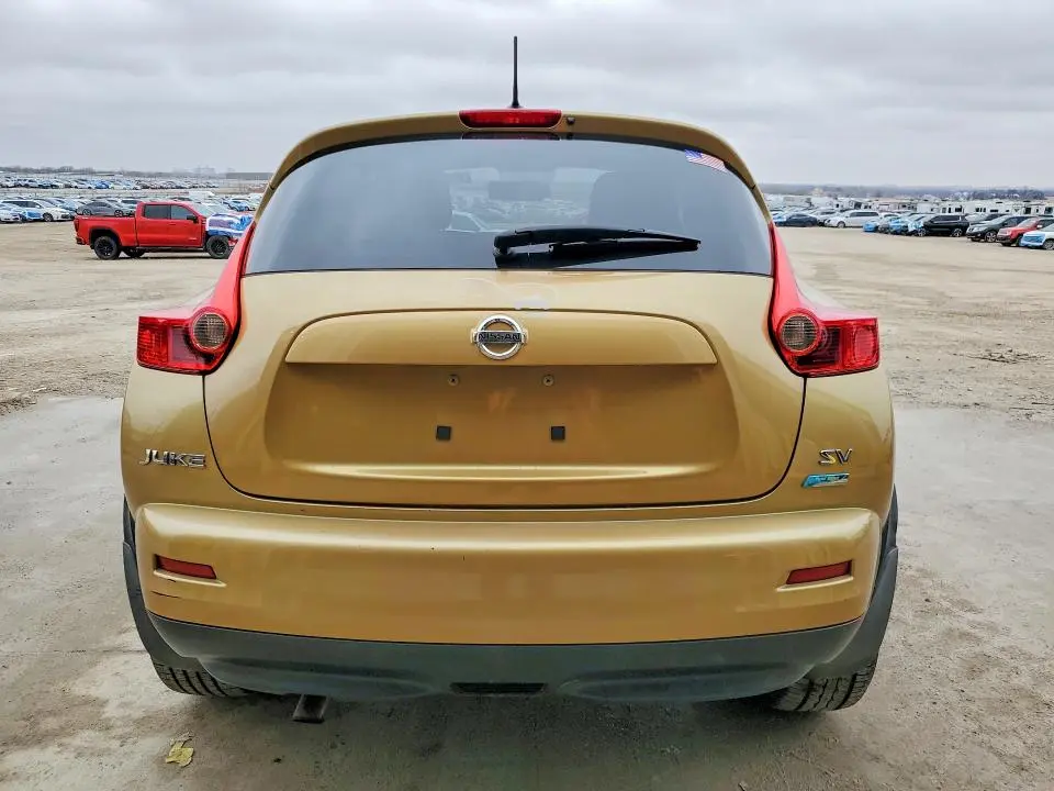 2013 NISSAN JUKE S  