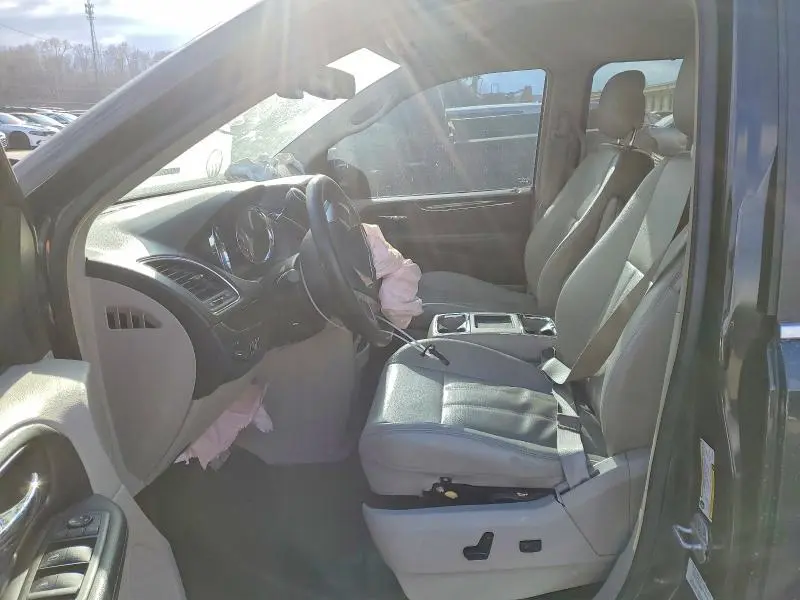 2012 CHRYSLER TOWN & COUNTRY TOURING L  