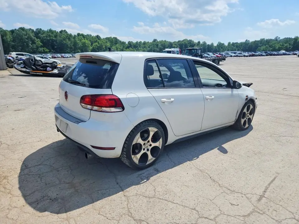 2012 VOLKSWAGEN GTI   