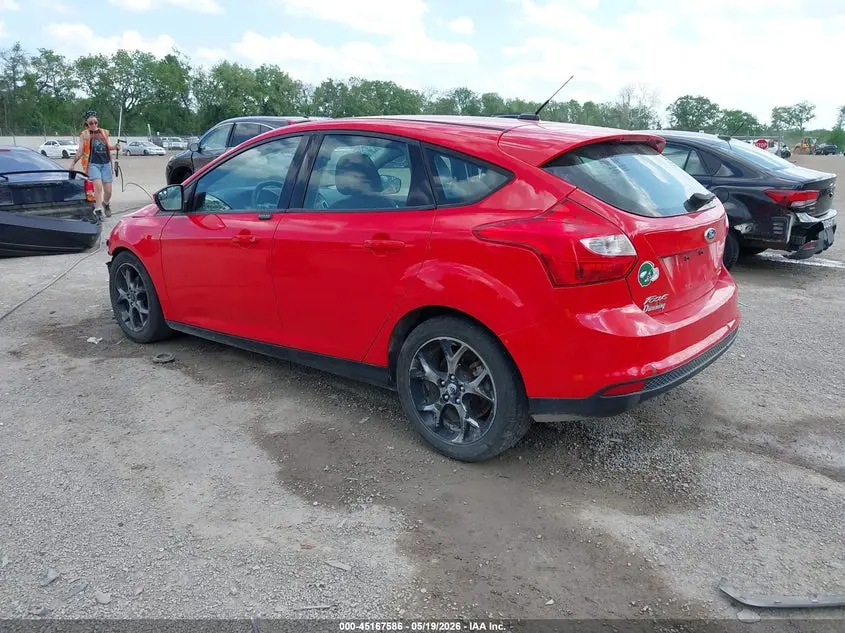 2014 FORD FOCUS SE