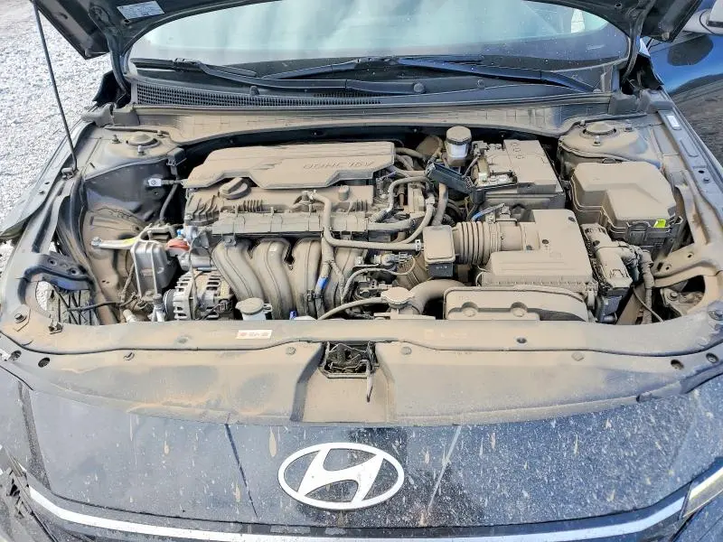 2024 HYUNDAI ELANTRA 4D   