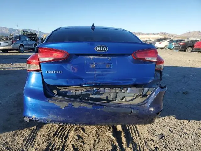 2017 KIA FORTE LX  