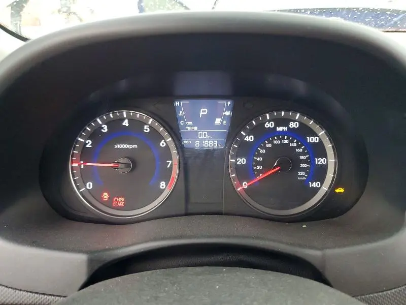 2014 HYUNDAI ACCENT GS  