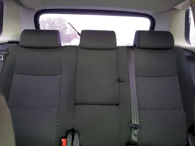 2010 VOLKSWAGEN TIGUAN S  