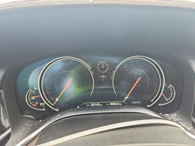 2017 BMW 750 XI  