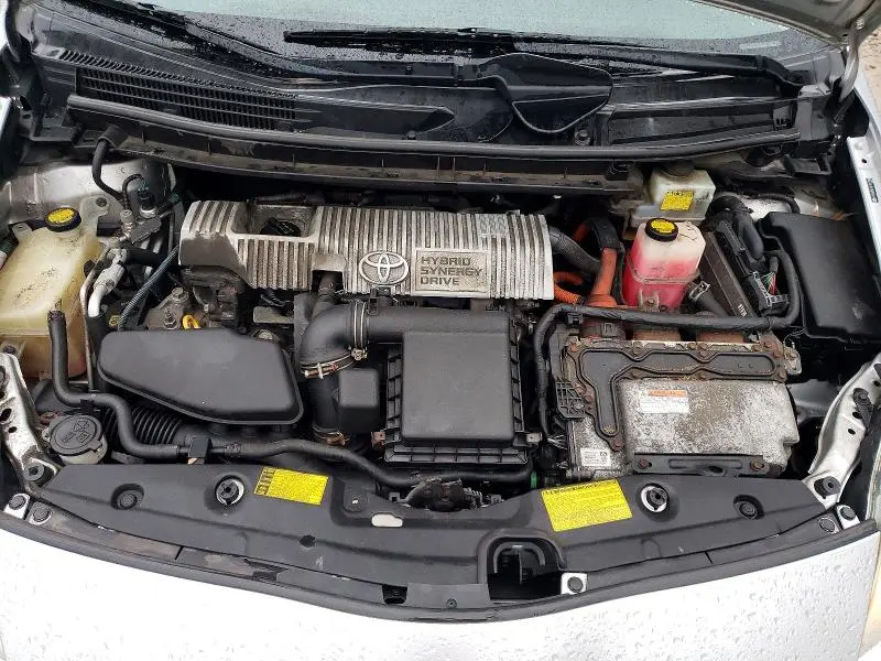 2011 TOYOTA PRIUS TWO  