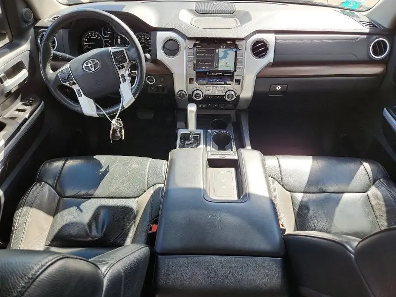 2020 TOYOTA TUNDRA CREWMAX LIMITED  