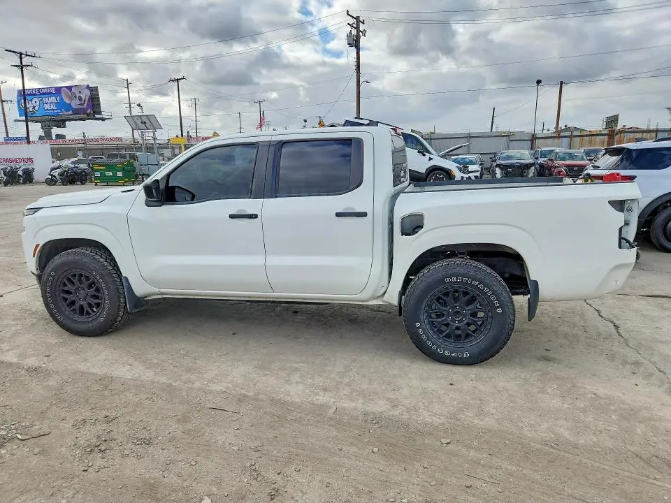 2023 NISSAN FRONTIER S  