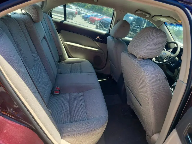 2011 FORD FUSION SE  