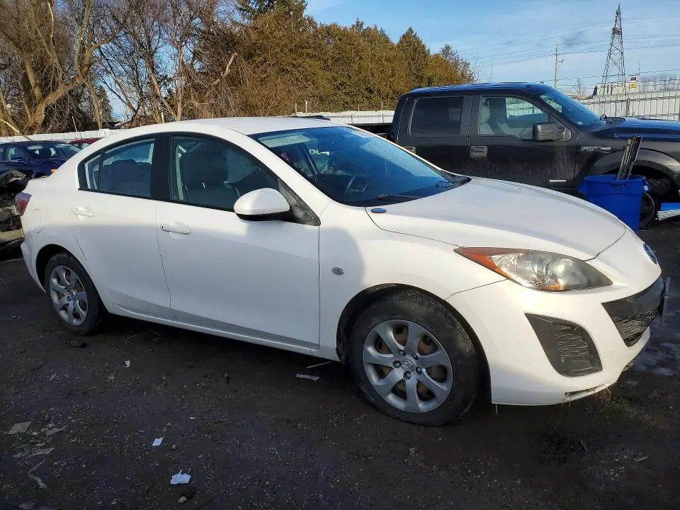 2010 MAZDA 3 I  