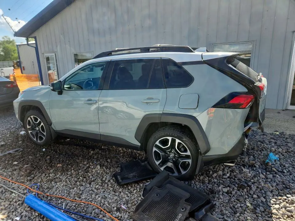 2019 TOYOTA RAV4 ADVENTURE  