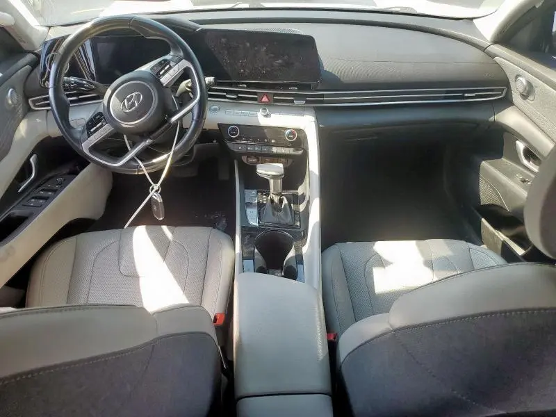 2021 HYUNDAI ELANTRA LIMITED  