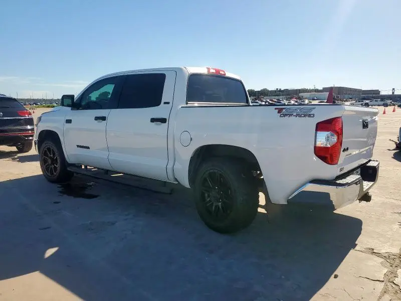 2019 TOYOTA TUNDRA CREWMAX SR5  
