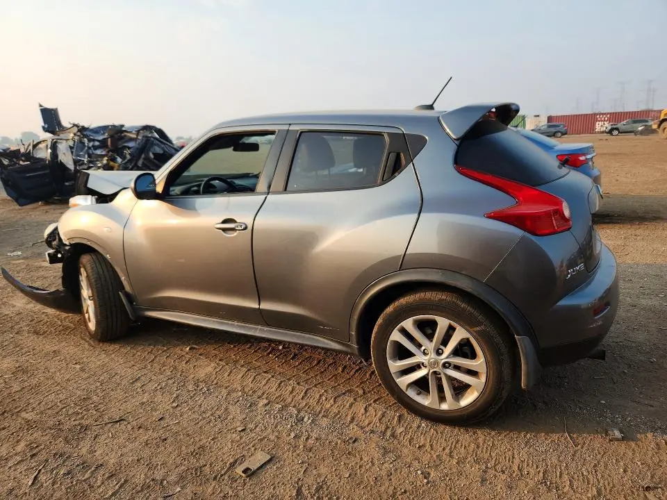 2011 NISSAN JUKE S  