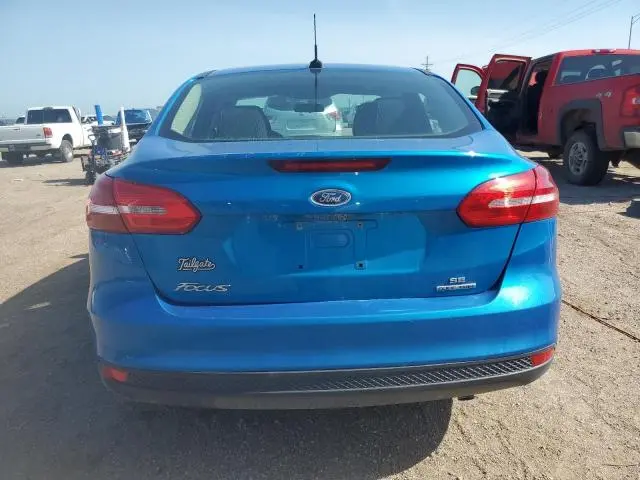 2016 FORD FOCUS SE  