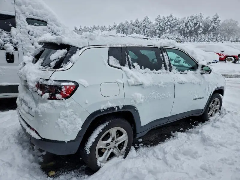 2023 JEEP COMPASS LATITUDE  