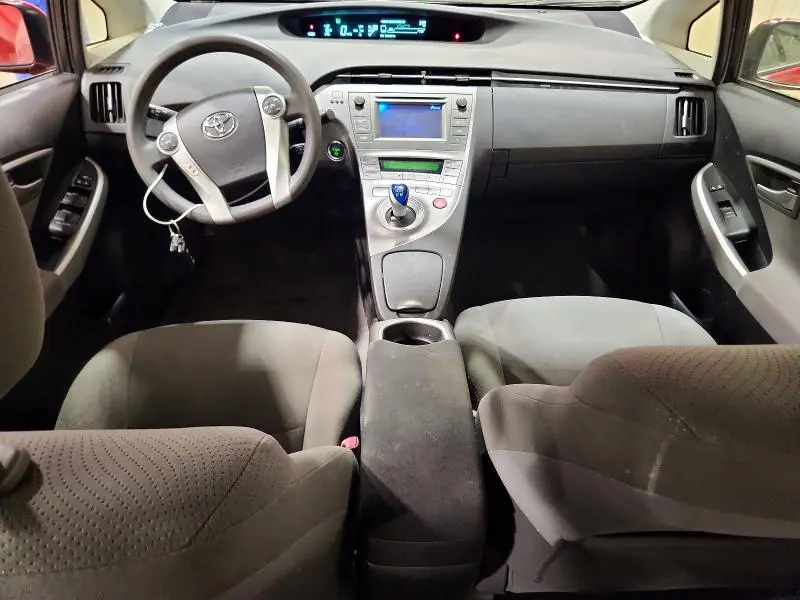 2013 TOYOTA PRIUS TWO  
