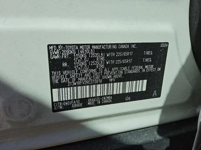 2024 TOYOTA RAV4 XLE  